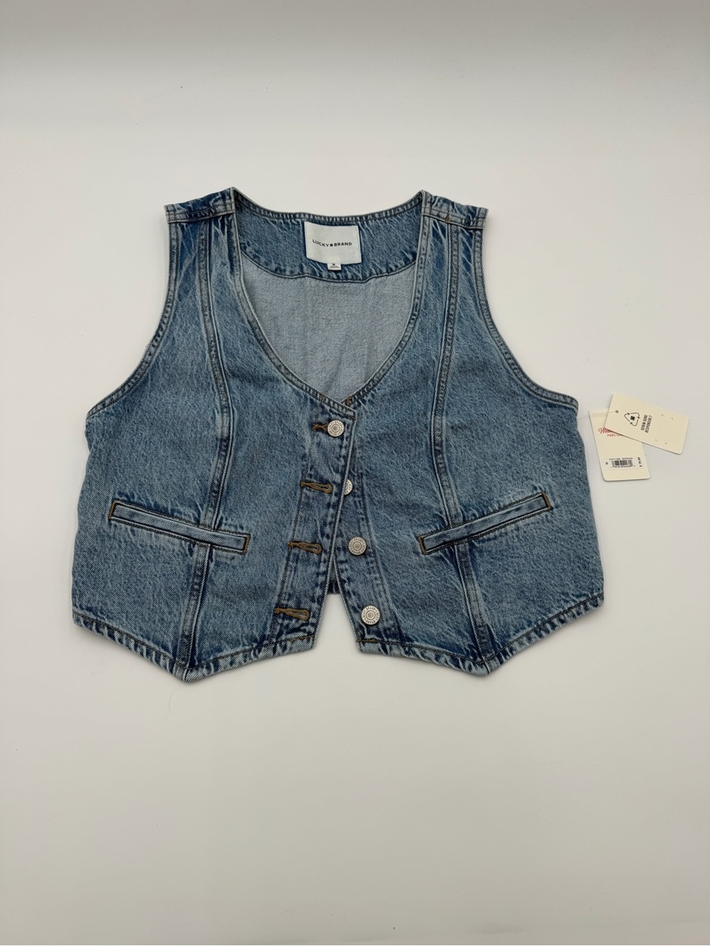 NWT Lucky Brand denim vest with a cropped silhouette and vintage wash Sz M